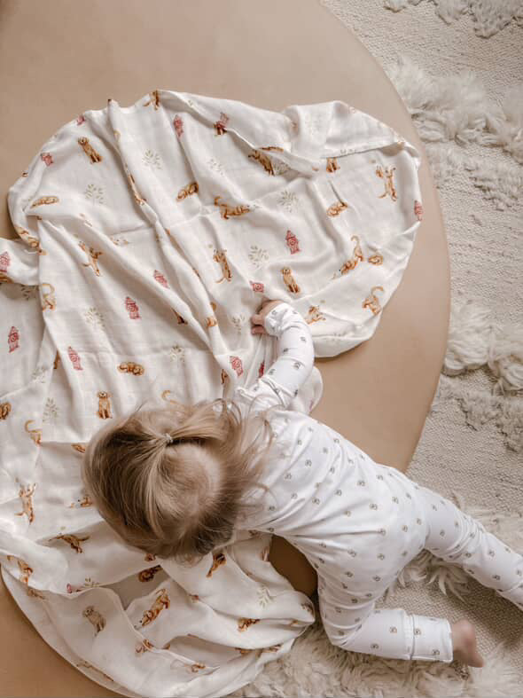 Organic Cotton & Bamboo Muslin Swaddle Blanket in Golden Retriever